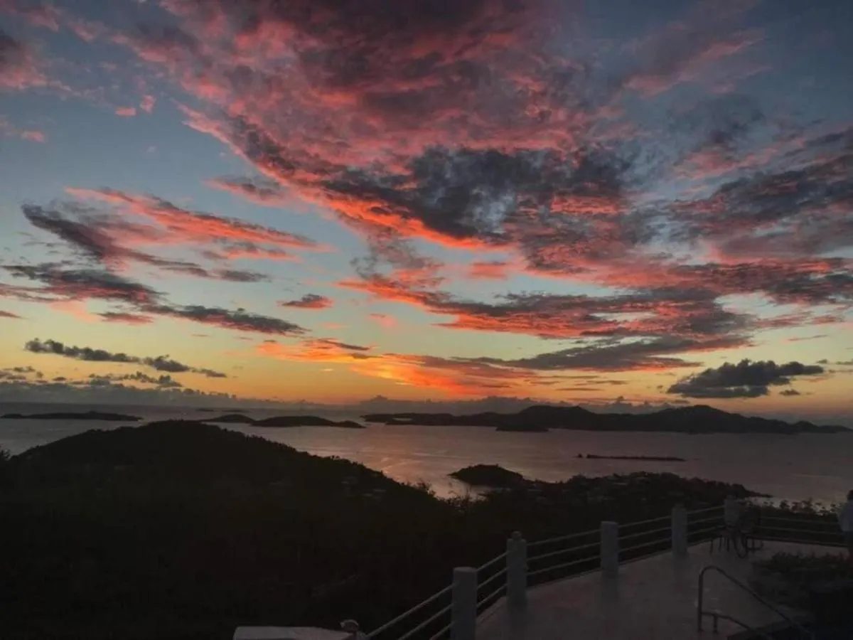 Serene Cruz Bay Villa Sep Mstr Kg Suite Stunning Sunsets